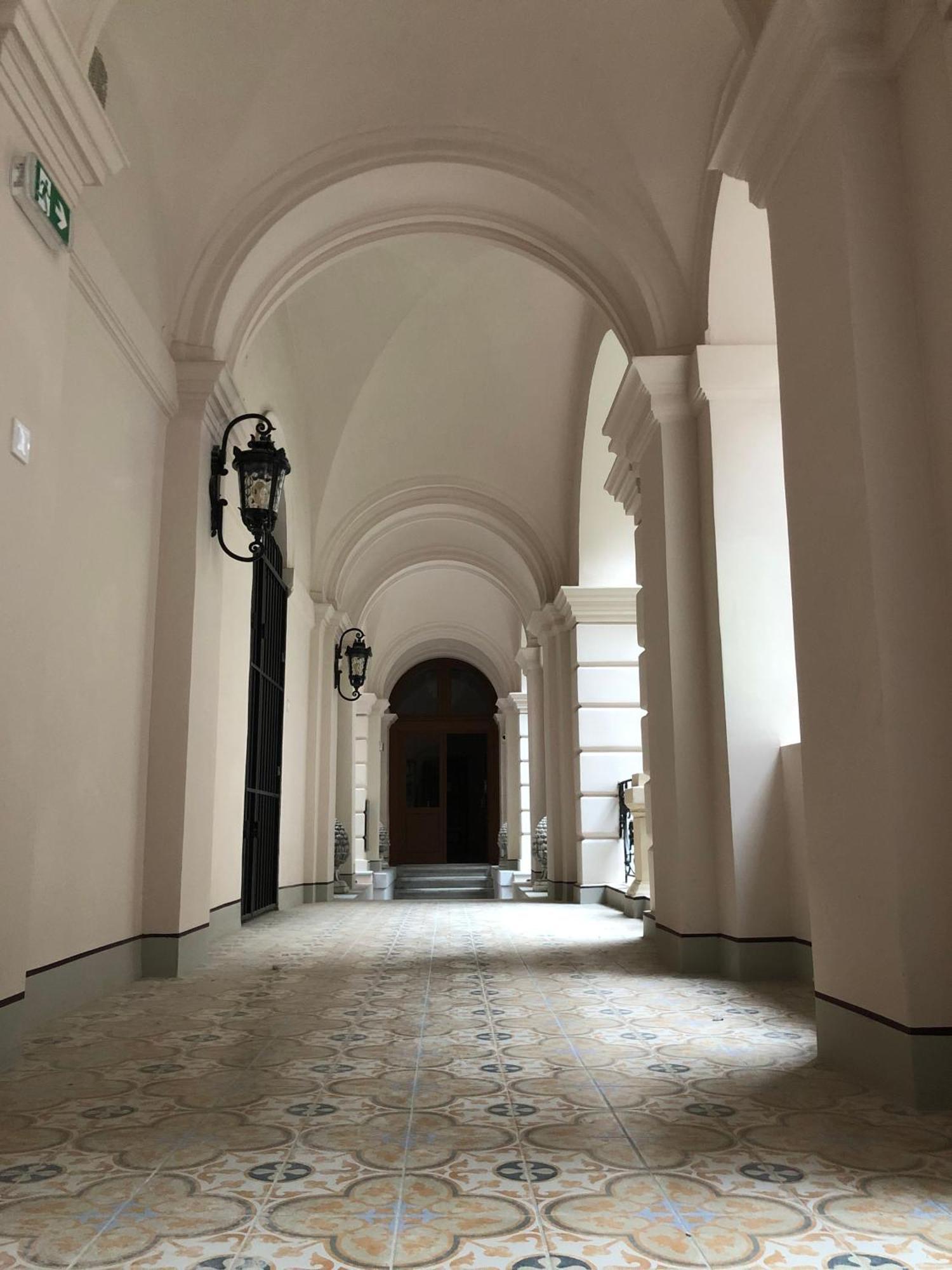 Korond Palace With 4 Bedrooms In An Unesco Protected Palazzo * Budapest