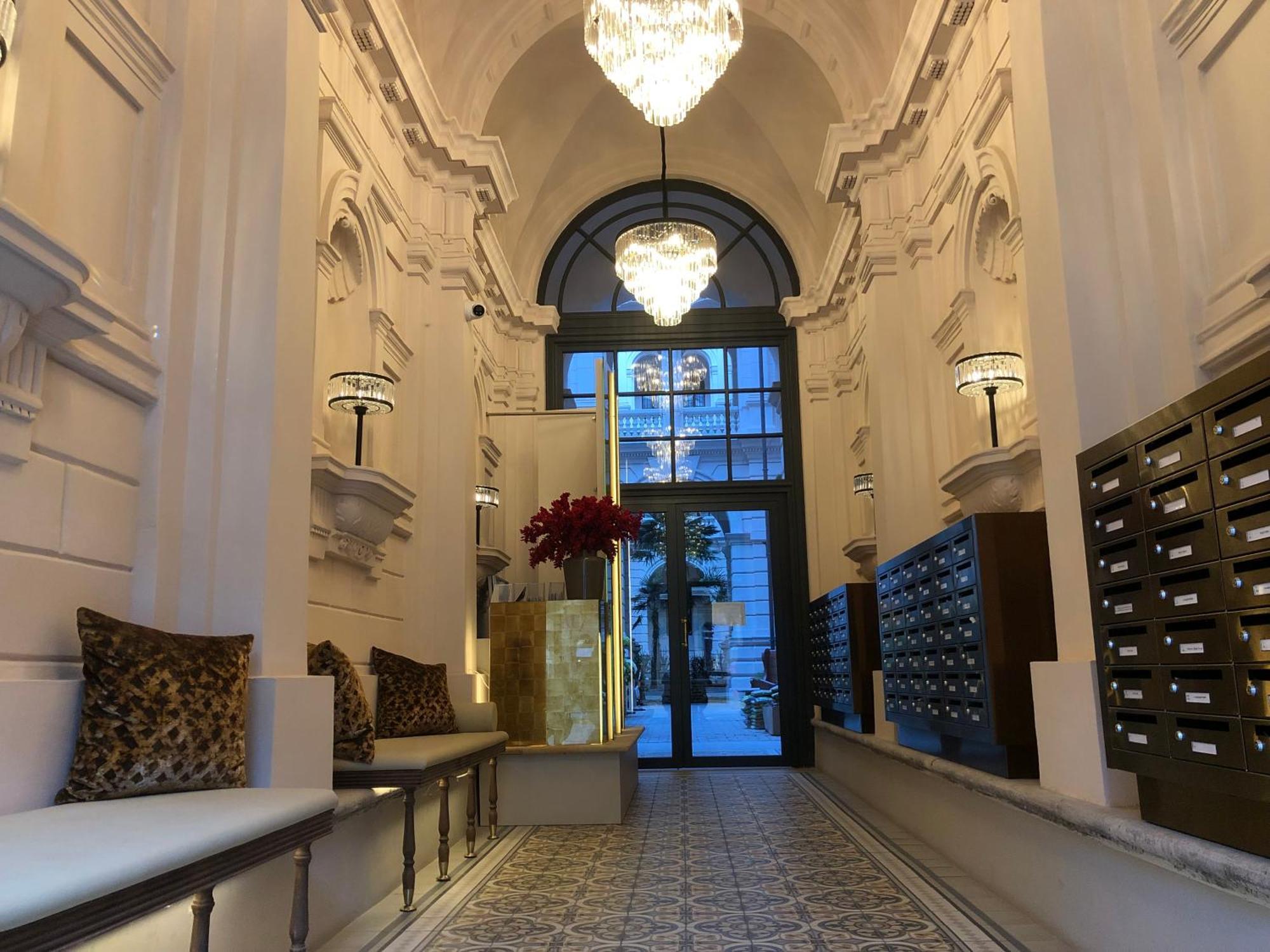 Apartment Korond Palace With 4 Bedrooms In An Unesco Protected Palazzo Budapest